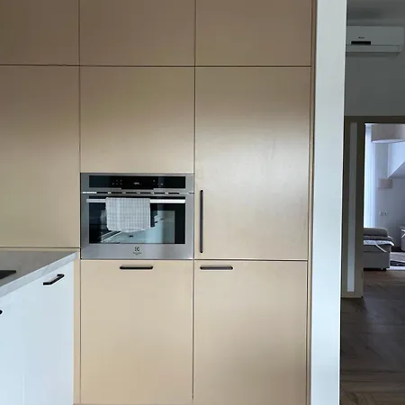 Mimi - Self Check-in