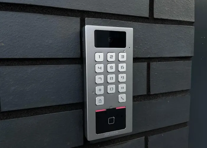 Mimi - Self Check-in * פלאנגה