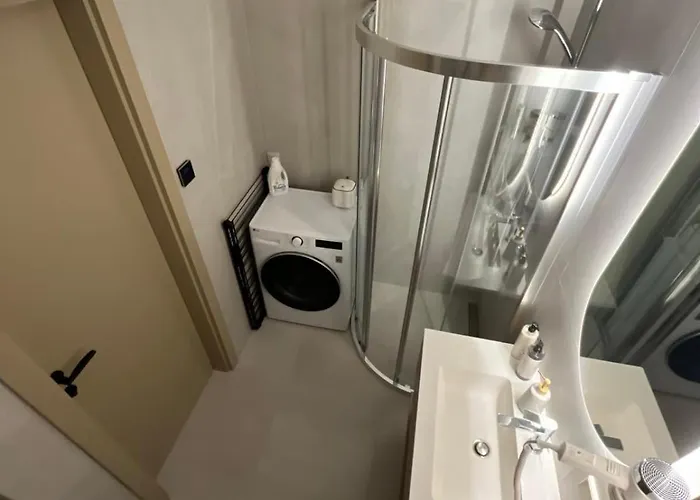 Mimi - Self Check-in * פלאנגה