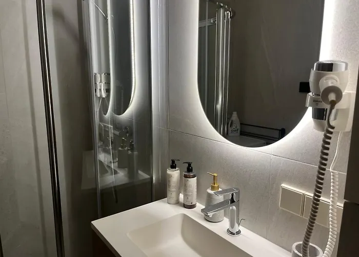 Mimi - Self Check-in דירה