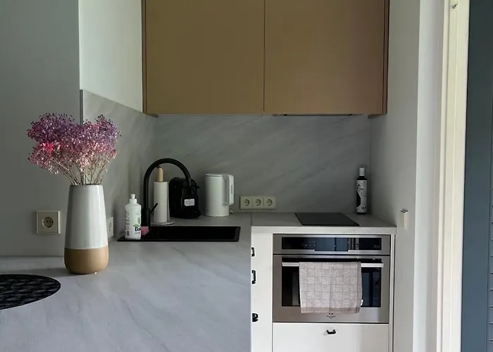 Mimi - Self Check-in *