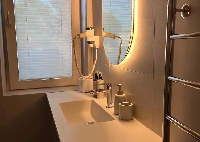 Mimi - Self Check-in דירה